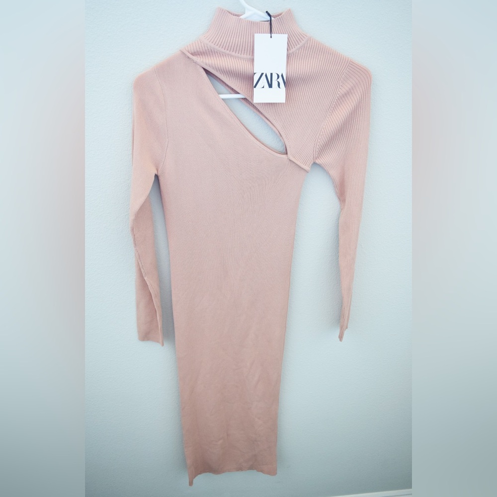 ZARA Slanted Cut Out High Neck Long Sleeve Bodycon Knit Dress Dusty Pink Size S